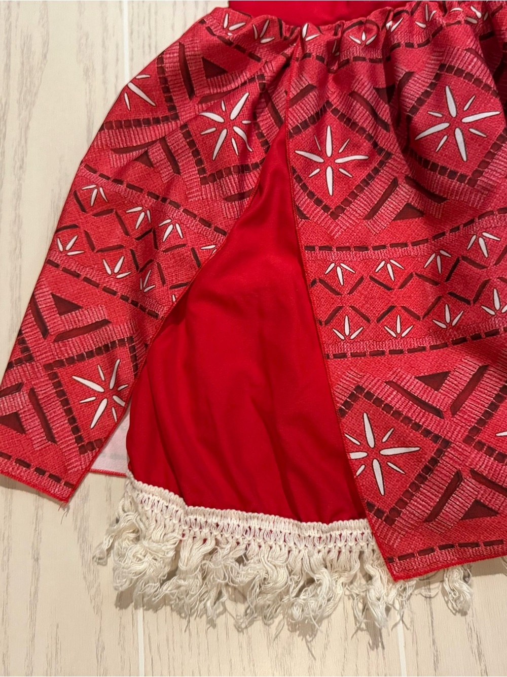 Moana Inspired Girls Costume Dress Size 120 5/6 Red White Fringe Beaded - Picture 3 of 14
